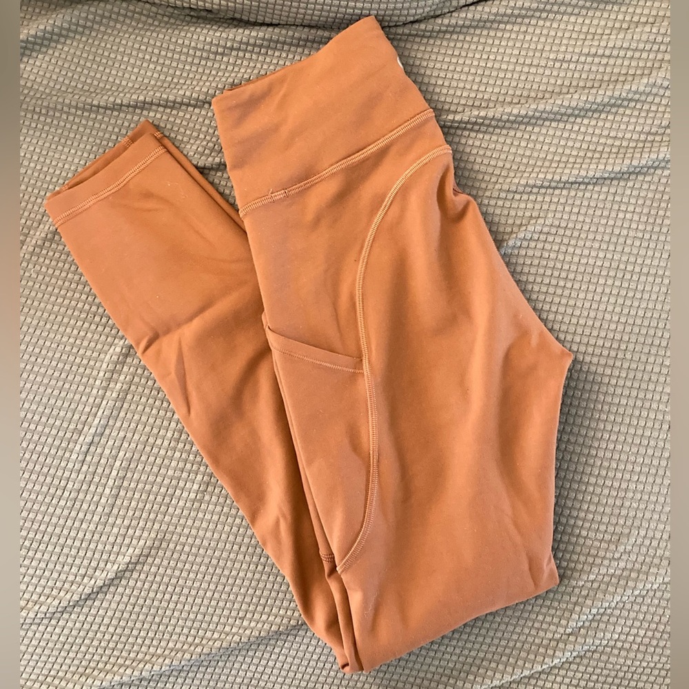 Lululemon invigorate 25” brown leggings